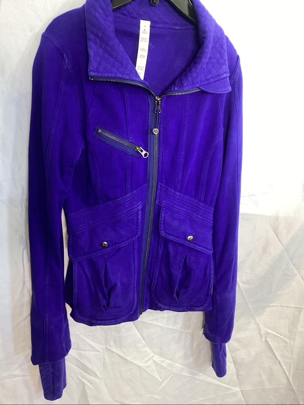 Lululemon jacket - Picture 5 of 13